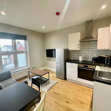 Cosy 1 Bedroom Flat! Londyn Zewnętrze zdjęcie